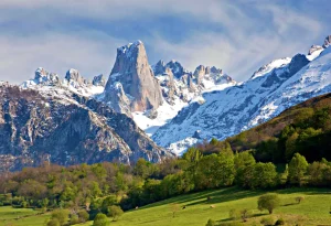 Picos De Europa, Mahkota Karst yang Megah di Utara Spanyol