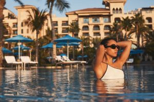Four Seasons Resort Dubai, Liburan Mewah di Tepi Pantai Teluk Arab