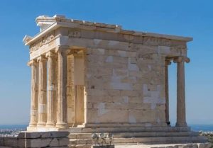 Destinasi Akropolis Athena, Mahakarya Peradaban Yunani yang Abadi