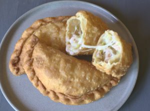 Empanada, Camilan Isi Lezat yang Mendunia dari Dapur Spanyol dan Amerika Latin