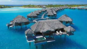 Four Seasons Resort Bora Bora, Surga Overwater di Polinesia Prancis